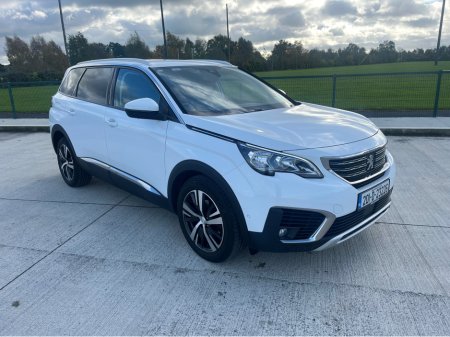 2020 Peugeot 5008 ALLURE 1.2 130 6.3 4DR