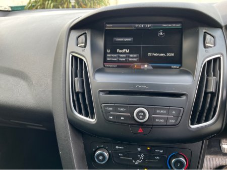 2016 Ford Focus ST-LINE 120PS 5DR €11,250 thumbnail