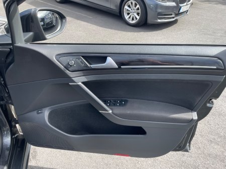 2015 Volkswagen Golf - thumbnail 19