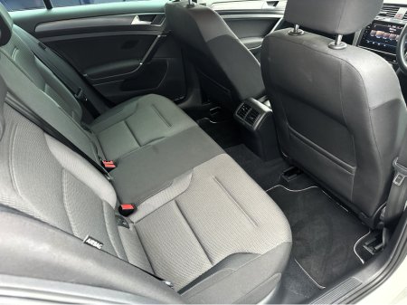 2018 Volkswagen Golf 1.2 TSI DSG Highspec €18,950 thumbnail