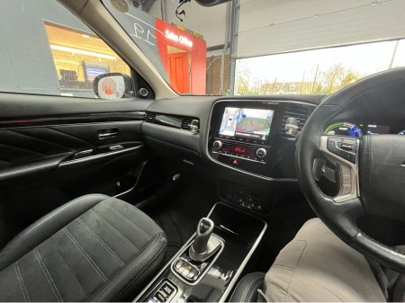 2019 Mitsubishi Outlander €22950 2019 MITSUBISHI OUTLANDER PHEV G PLUS PACKAGE 2.4 AUTOMATIC / CRUISE CONTROL / 360° PARKING CAMERA / ELECTRIC HEATED SEATS / HEATED STEERING WHEEL / PADDLE SHIFTERS €22,950 thumbnail