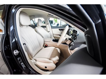 2024 Mercedes-Benz E Class E220d Avantgarde Plus Auto €67,850 thumbnail