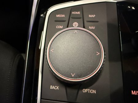 2022 BMW 3 Series - thumbnail 15