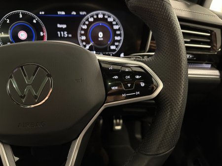 2023 Volkswagen Touareg - thumbnail 24