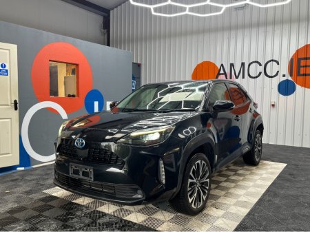 2021 Toyota Yaris Cross 2021 TOYOTA YARIS CROSS 1.5L HYBRID / 74K KMS / ADAPTIVE CRUISE CONTROL, HEATED SEATS, REVERSE CAMERA & MORE €24,950