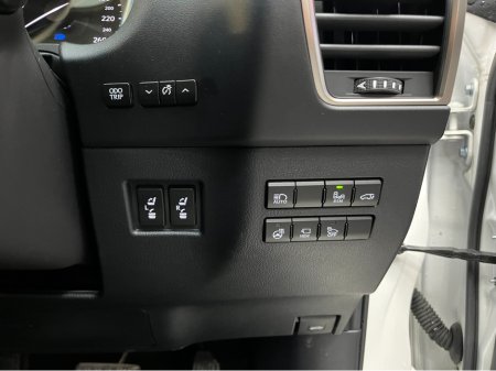 2019 Lexus NX 300 h - thumbnail 14