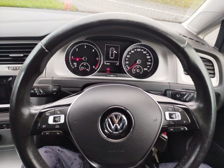 2015 Volkswagen Golf 1.6 TDI 3DR 110HP Comfortline €8,500 thumbnail
