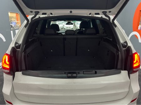 2016 BMW X5 €29950! 2016 BMW X5 XDRIVE 40E M-SPORT 2.0 AUTOMATIC / CRUISE CONTROL / REVERSE CAMERA / ELECTRIC MEMORY & HEATED SEATS / PADDLE SHIFTERS / PANORAMIC SUNROOF / HEATED REAR SEATS €29,950 thumbnail