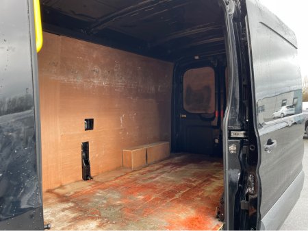 2019 Ford Transit - thumbnail 15