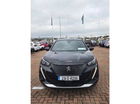 2023 Peugeot 2008 - thumbnail 4