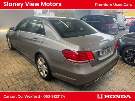 2015 Mercedes-Benz E Class 220 BLUETEC SE 4DR AUTO CDI €13,950 thumbnail