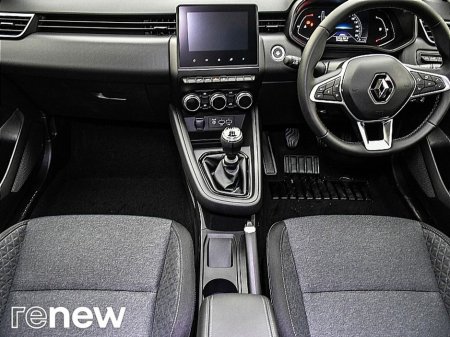 2023 Renault Clio TCe 90 DFull Evolution €18,490