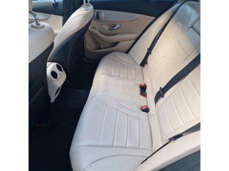 2016 Mercedes-Benz C Class - thumbnail 15