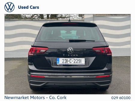 2023 Volkswagen Tiguan - thumbnail 13