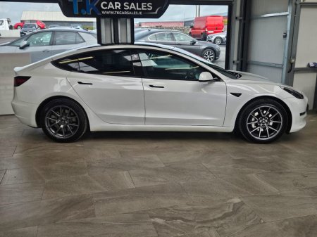 2023 Tesla Model 3 - thumbnail 3