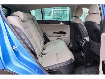 2019 Kia Sportage - thumbnail 14