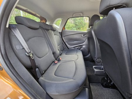 2019 Renault Captur - thumbnail 21