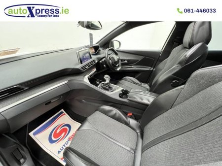 2017 Peugeot 3008 - thumbnail 14