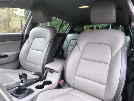 2018 Kia Sportage - thumbnail 19