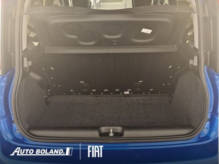 2023 Fiat Panda Panda Cross 1.0 70 HP 5 Seat thumbnail