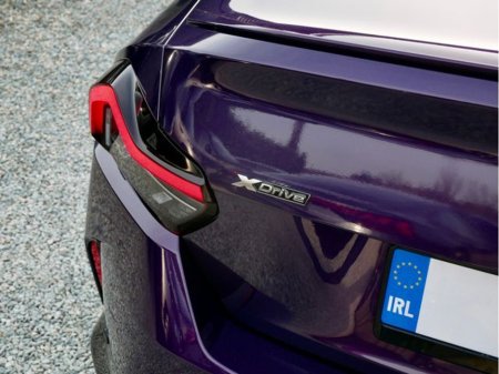 2022 BMW 2 Series - thumbnail 15