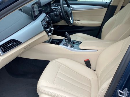 2024 BMW 5 Series - thumbnail 7