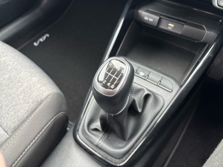 2024 Kia Stonic 1.0 K2 MY24 5DR €22,950 thumbnail