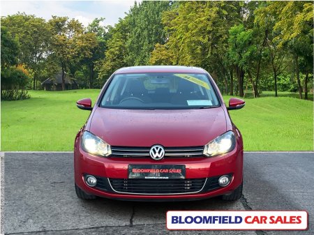 2011 Volkswagen Golf HIGHLINE , SUNROOF // LOW MILEAGE €8,950 thumbnail
