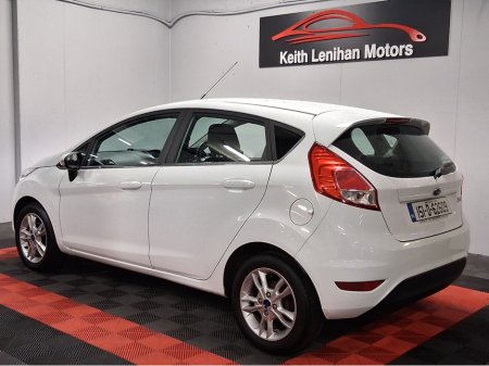 2015 Ford Fiesta 1.25 ZETEC €8,995 thumbnail