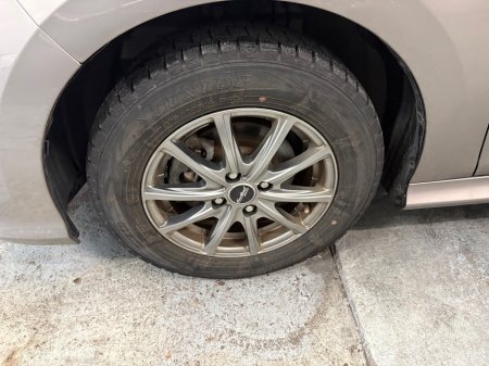 2020 Toyota Yaris - thumbnail 19