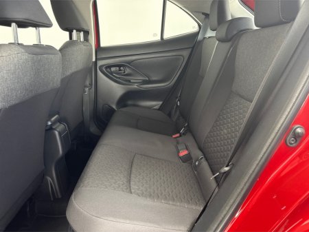 2023 Toyota Yaris CR LUNA**TOUCHSCREEN BLUETOOTH MEDIA**SEMI DIGITAL DASH**REVERSE CAMERA**PARKING SENSORS**MULTIFUNCTIONAL STEERING WHEEL**CRUISE CONTROL**KEYLESS START*8AUTO LIGHTS**AUTO WIPERS**ISOFIX** €26,795 thumbnail