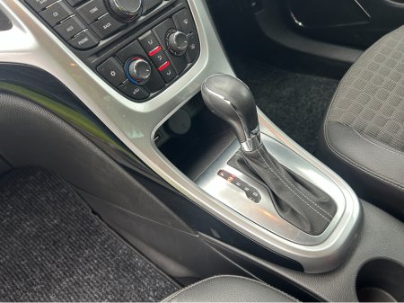 2016 Opel Astra SRI GTC AUTOMATIC ONLY 65K WITH BRAND NEW NCT UNTIL 3/2027///STUNNING INTERIOR//LOW TAX//LOVELY IRISH CAR €9,999 thumbnail