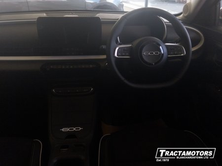 2026 Fiat 600 DOLCE VITA HYBRID 100HP 1.2 PETROL €31,999