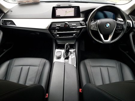 2020 BMW 5 Series 520d SE €32,995