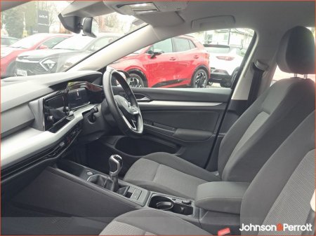 2021 Volkswagen Golf 2.0 TDI 115HP Comfort thumbnail