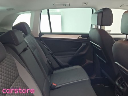 2018 Volkswagen Tiguan - thumbnail 10