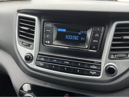 2017 Hyundai Tucson 1.7 S BLD 116PS 5DR €11,950 thumbnail