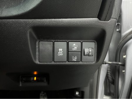 2022 Honda Shuttle €17950 2022 HONDA SHUTTLE HYBRID SENSING 1.5 AUTOMATIC / CRUISE CONTROL / REVERSE CAMERA AND MORE €17,950 thumbnail