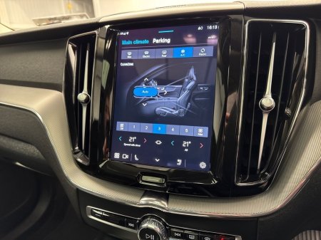 2023 Volvo XC60 - thumbnail 19