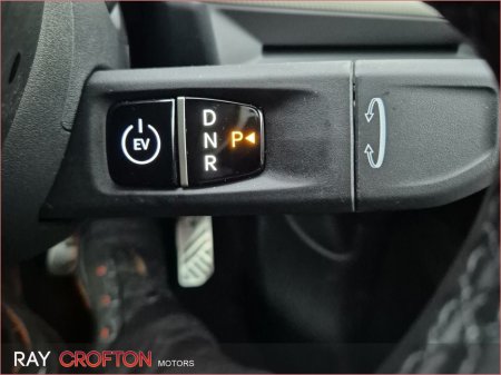 2025 Kia EV4 EV4 5 HB GT LINE LR 5DR AUTO €49,950 thumbnail