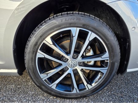 2020 Volkswagen Golf 2020 VW Golf 2.0 TDi Comfort Auto, Ultra Low Miles €24,900 thumbnail