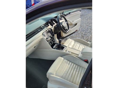 2016 Volkswagen Passat 2.0 TDI 190HP Highline €13,450 thumbnail