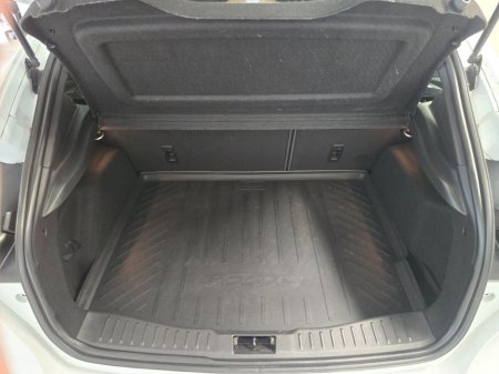 2016 Ford Focus - thumbnail 6