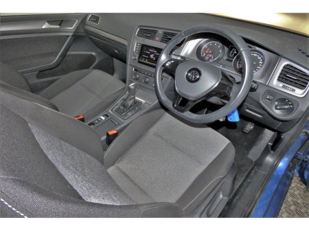 2016 Volkswagen Golf - thumbnail 13