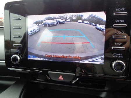 2022 Toyota Yaris - thumbnail 12