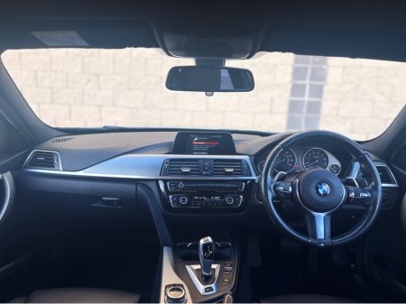 2018 BMW 3 Series 330 MSPORT  MPERFORMANCE AUTO *FULL SERVICE HISTORY* €18,995 thumbnail