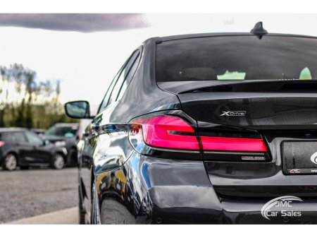 2021 BMW 5 Series - thumbnail 12