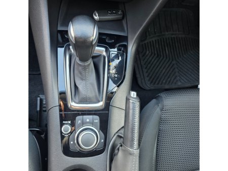 2016 Mazda Axela  €12,450 thumbnail