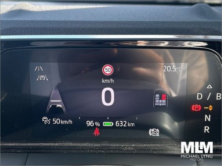 2025 Ford Explorer Select 77kWh Extended Range RWD Drivers Assistant Pack €41,995 thumbnail