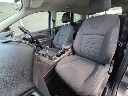 2016 Ford Kuga Ford Kuga 2.0TDCI 150PS Zetec NCT 07/26 €8,950 thumbnail